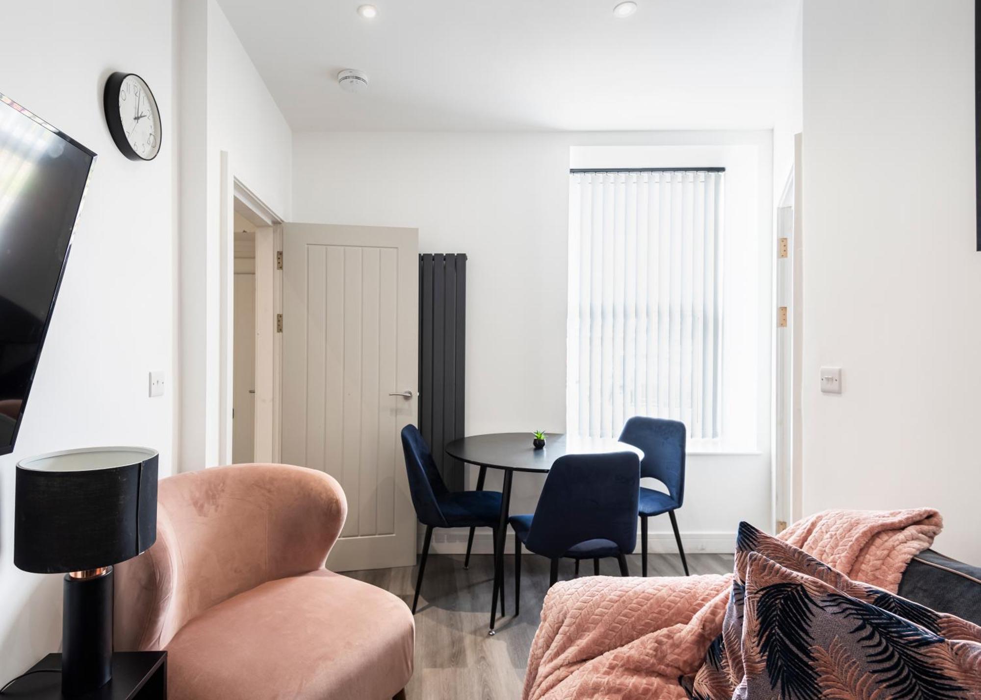 شقة Cozy Vibes Refined 2Br Flat بيوري المظهر الخارجي الصورة